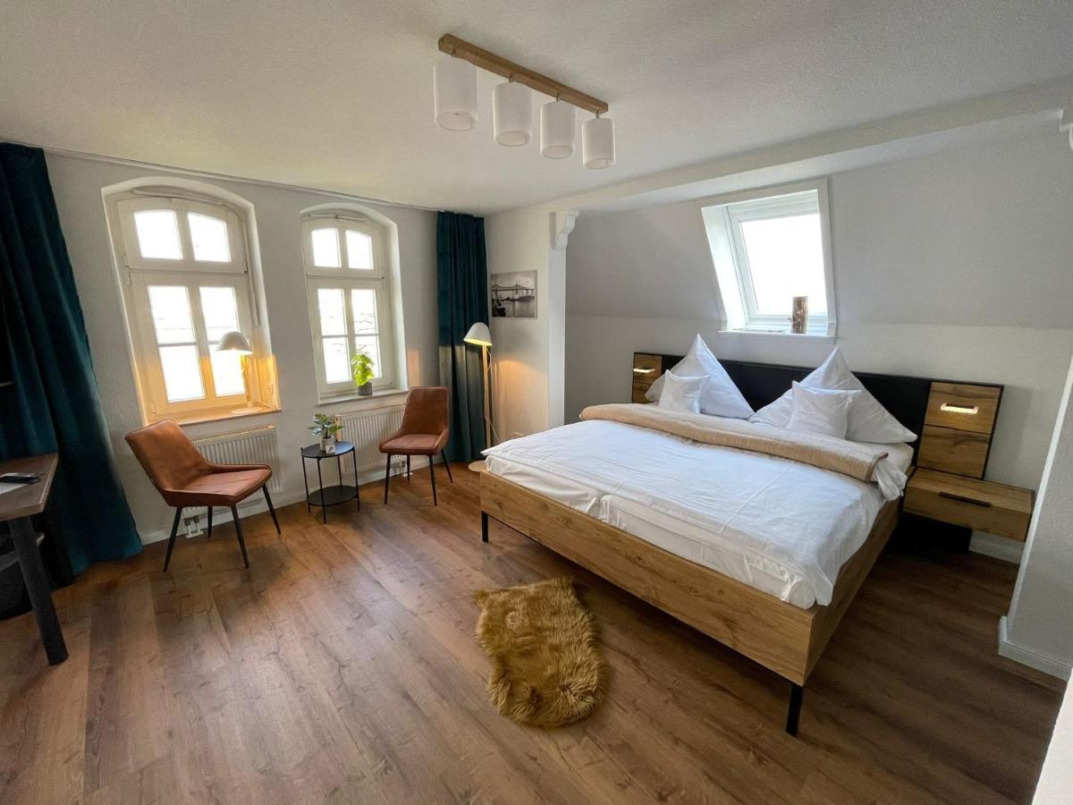 Kanal-Haus "Das Gaestehaus Direkt Am Nok" Osterrönfeld Екстериор снимка