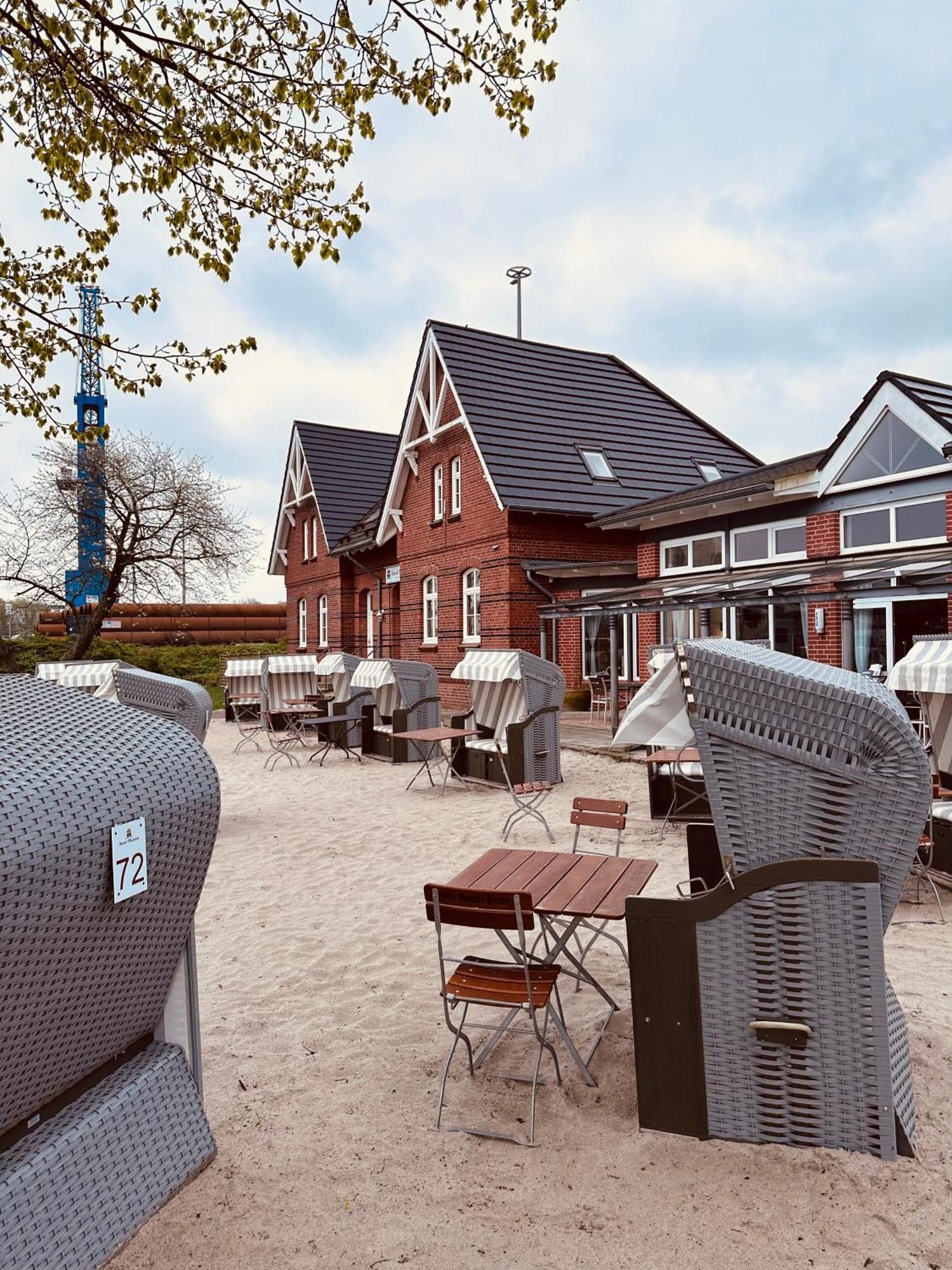 Kanal-Haus "Das Gaestehaus Direkt Am Nok" Osterrönfeld Екстериор снимка